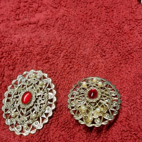 Vintage earrings - Picture 2 of 2